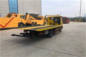 云城区非事故拖车